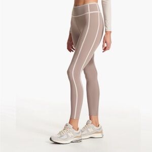 Vuori Piper Leggings Size S Small Beige